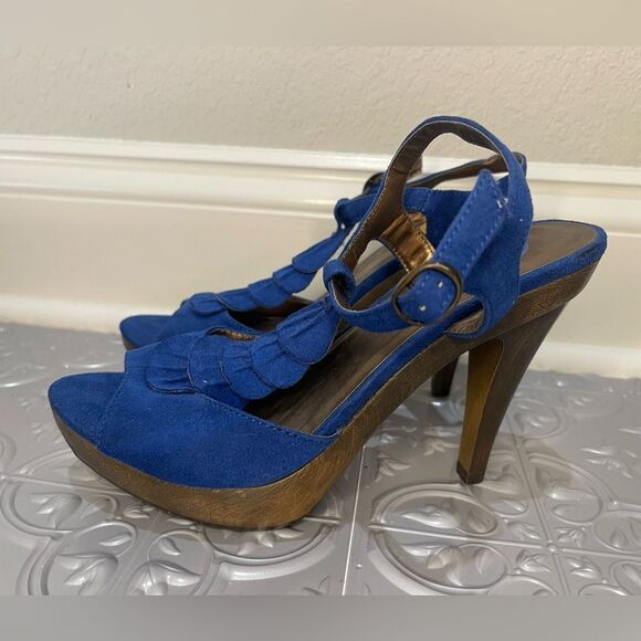 NEW Candie’s blue suede t strap heels size 7 - Picture 4 of 7